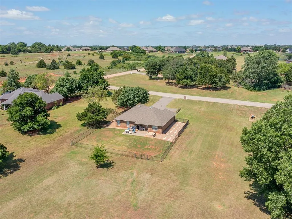 Photo 41 — 2120 Flamingo Dr, Blanchard, OK 73010