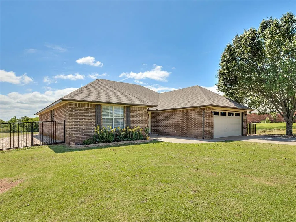 Photo 48 — 2120 Flamingo Dr, Blanchard, OK 73010