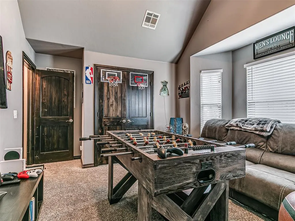 Photo 8 — 18828 Olive Branch Court, Edmond, OK 73012