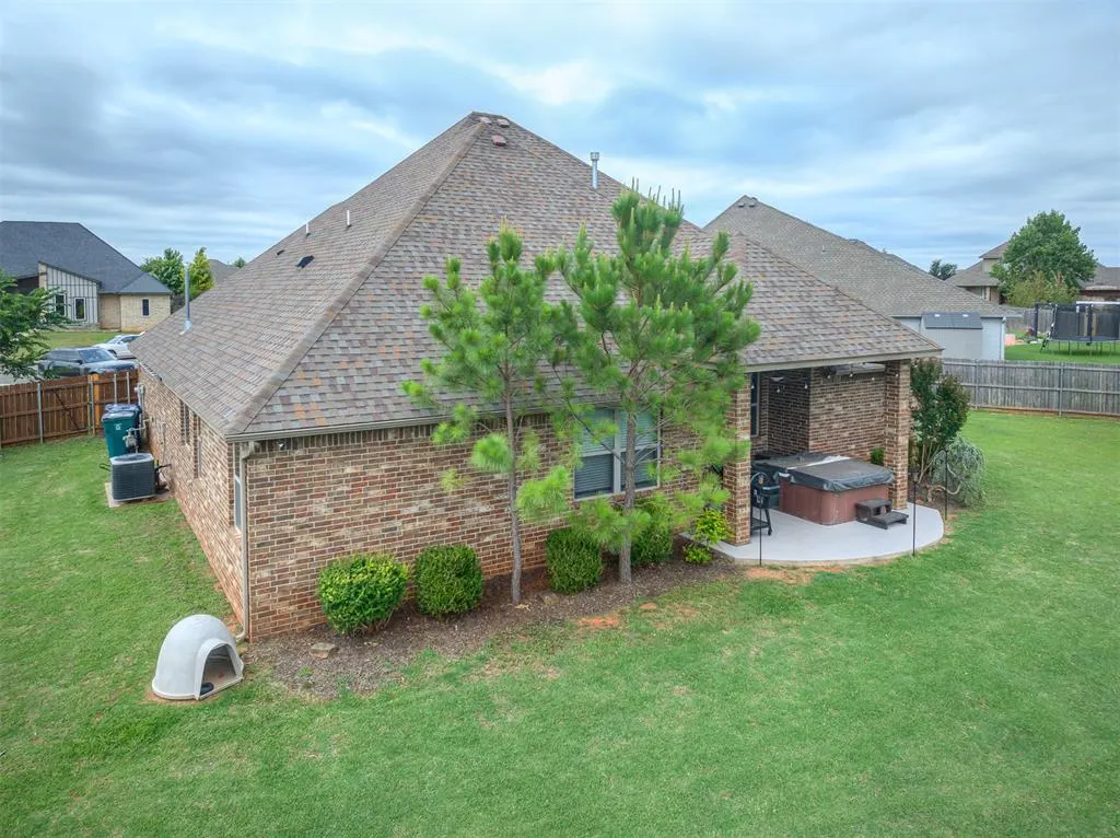 Photo 37 — 18828 Olive Branch Court, Edmond, OK 73012