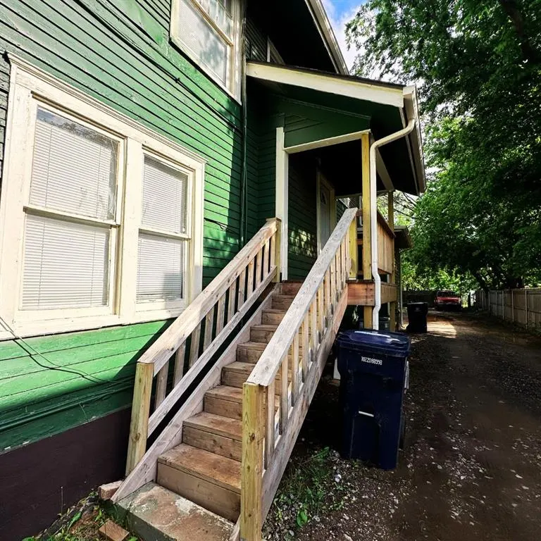 Photo 3 — 2224 NW 16th Street B, Oklahoma City, OK 73107