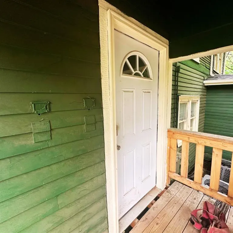 Photo 4 — 2224 NW 16th Street B, Oklahoma City, OK 73107