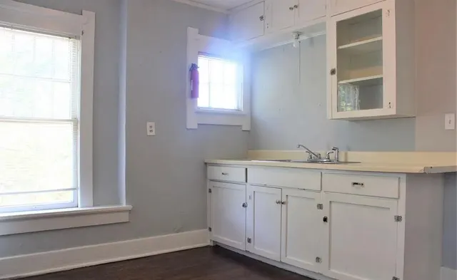 Photo 7 — 2224 NW 16th Street B, Oklahoma City, OK 73107