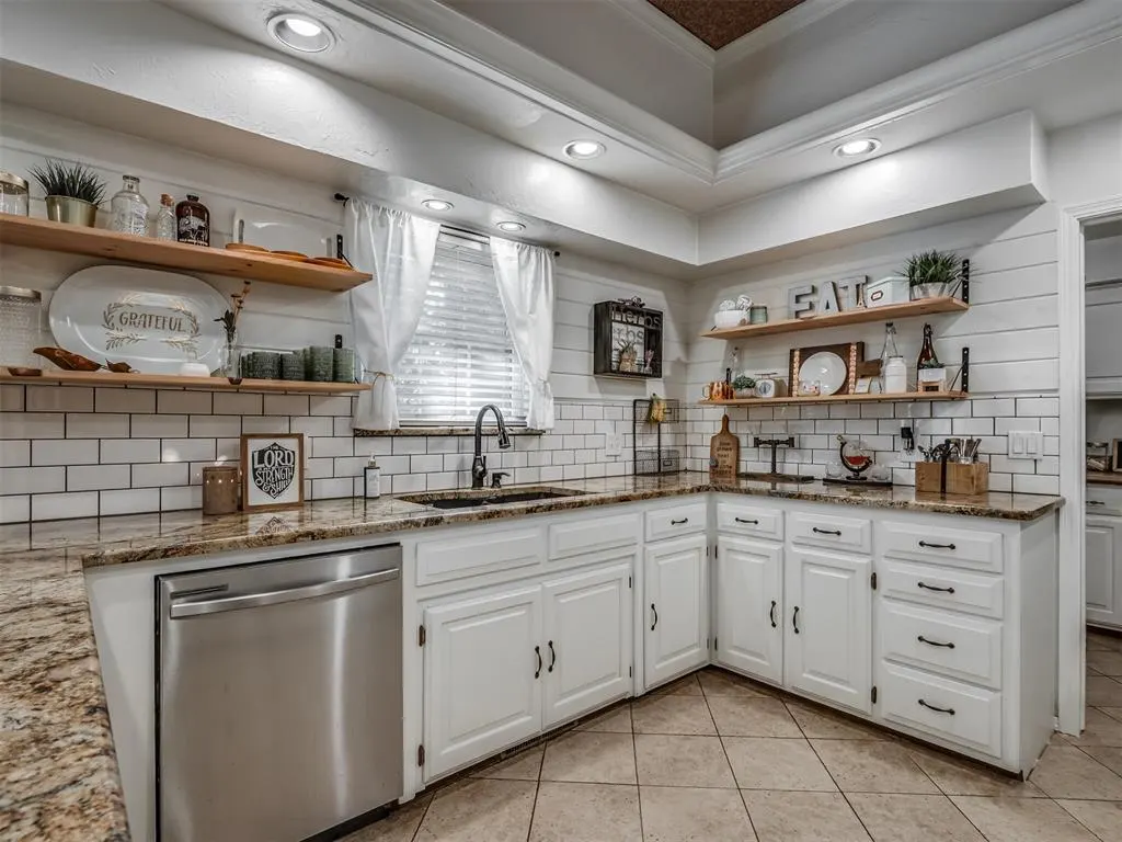 Photo 12 — 3104 N Briarwood Avenue, Bethany, OK 73008