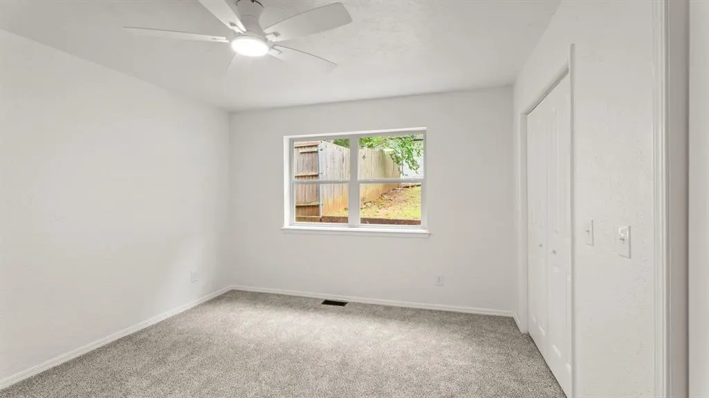 Photo 9 — 1708 Bunting Lane, Edmond, OK 73034