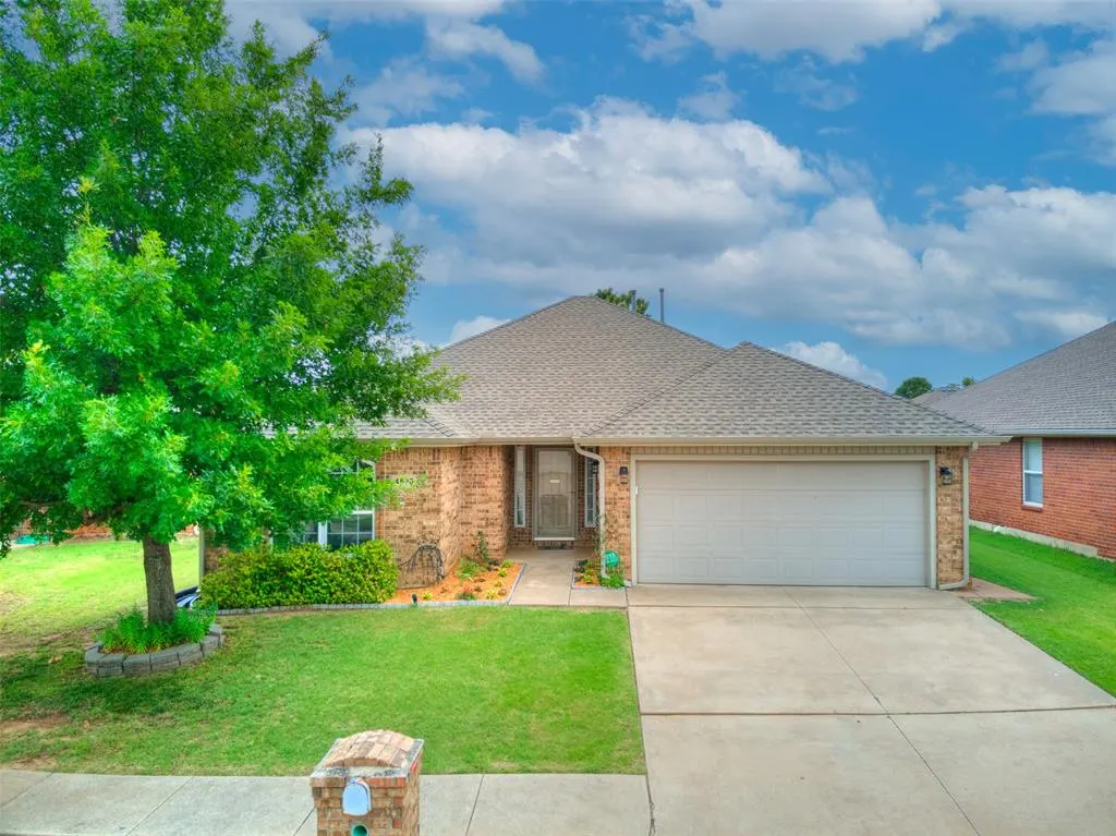 Front exterior — 4520 SE 79th Terrace, Oklahoma City, OK 73135