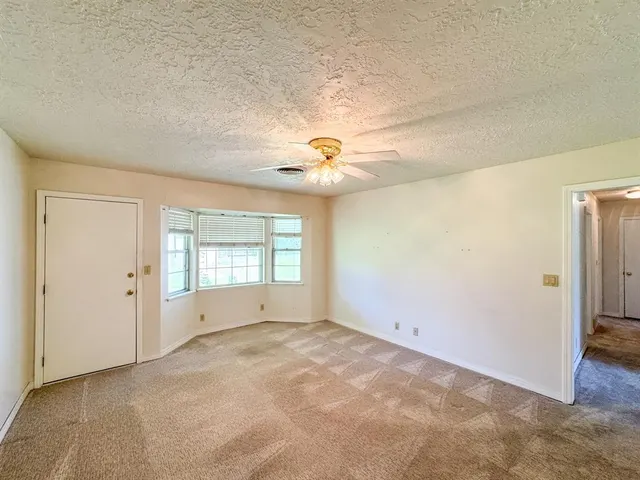 Photo 6 — 2213 Dakota Street, Norman, OK 73069