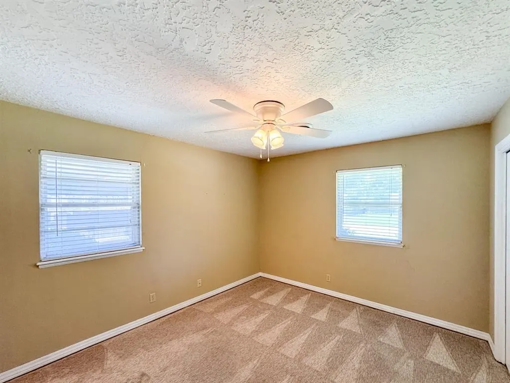 Photo 11 — 2213 Dakota Street, Norman, OK 73069