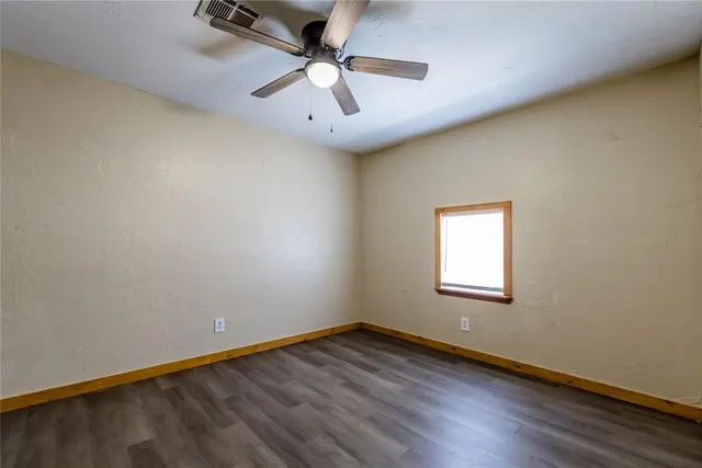 Photo 2 — 1005 N Adams Avenue, Elk City, OK 73644