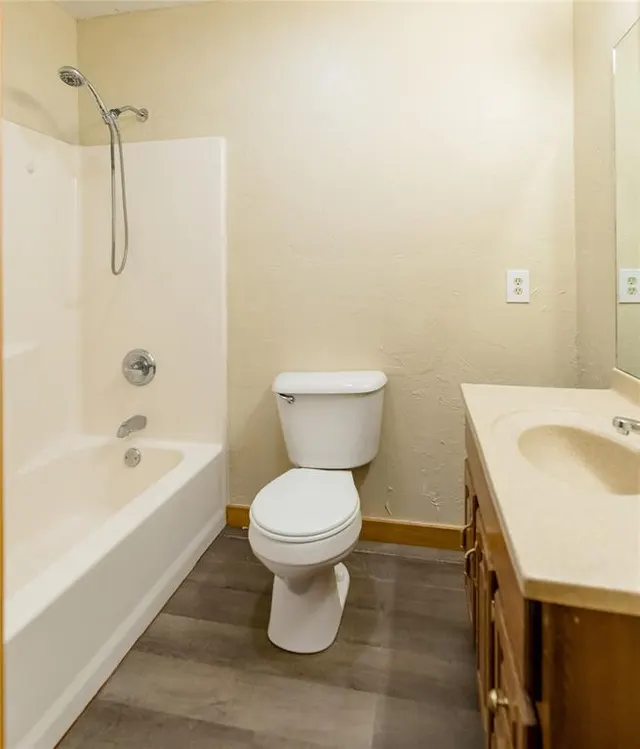 Photo 3 — 1005 N Adams Avenue, Elk City, OK 73644