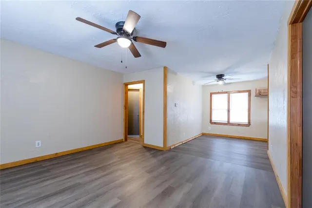 Photo 8 — 1005 N Adams Avenue, Elk City, OK 73644
