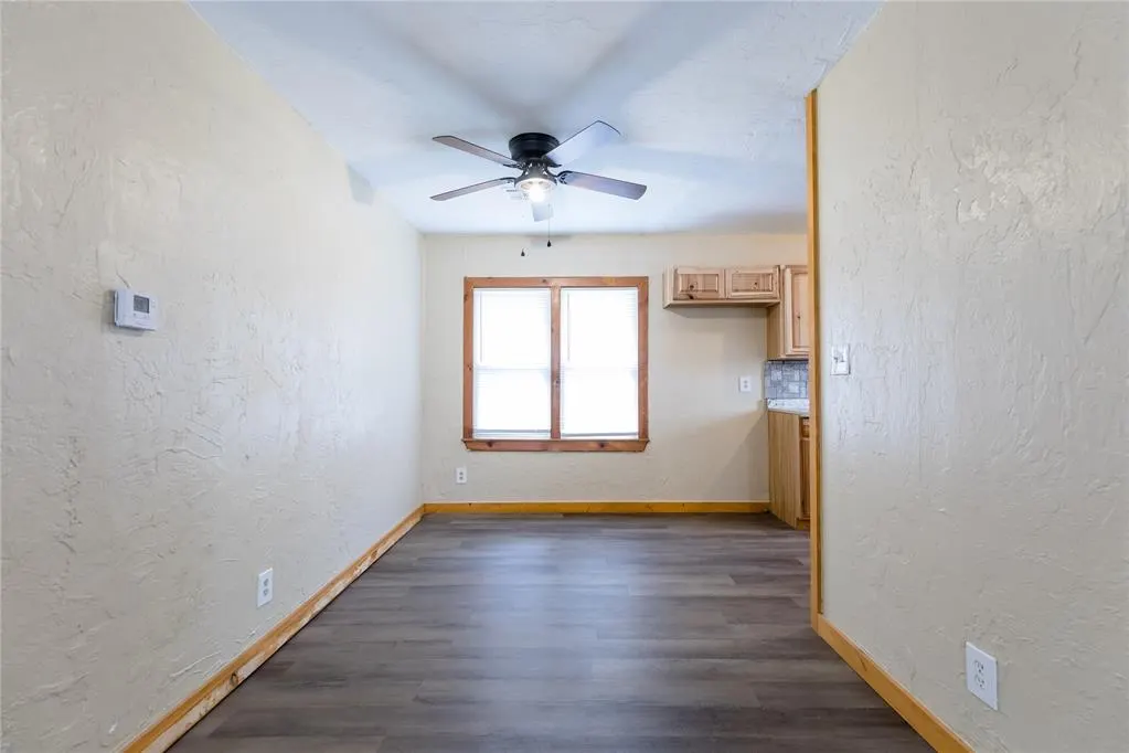 Photo 10 — 1005 N Adams Avenue, Elk City, OK 73644