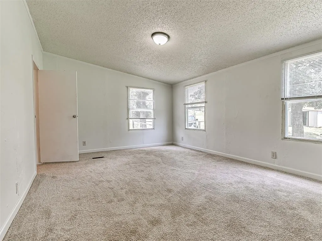 Photo 18 — 19300 Newsom Road, Newalla, OK 74857