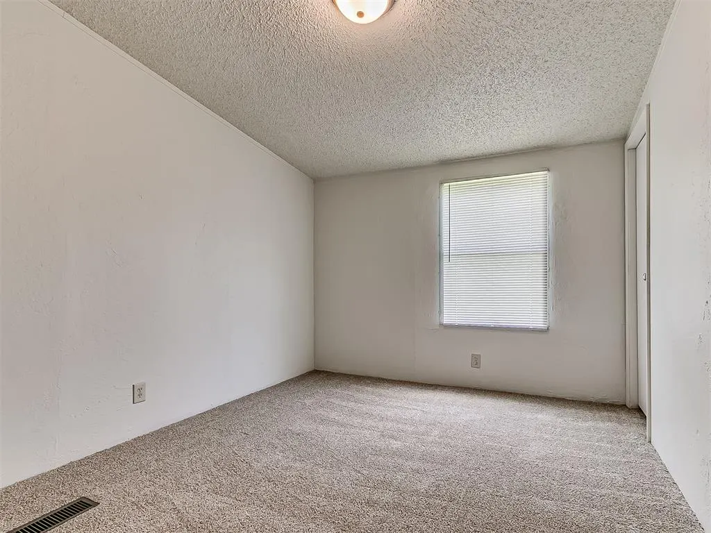 Photo 22 — 19300 Newsom Road, Newalla, OK 74857