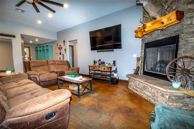 Photo 6 — 340540 E 900 Road, Chandler, OK 74834
