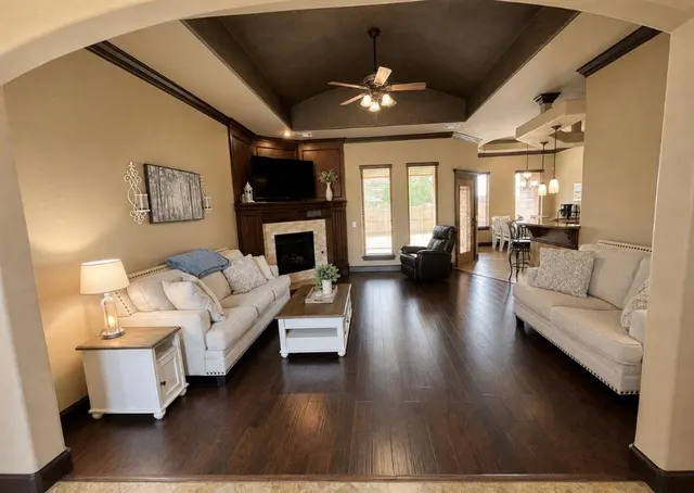 Photo 3 — 6409 Bent Wood Drive, Oklahoma City, OK 73169