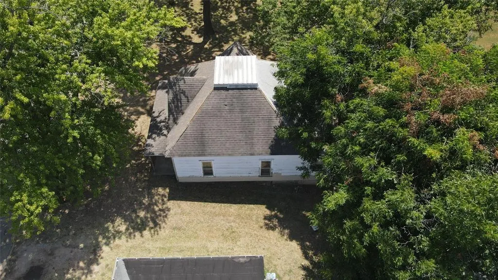 Photo 5 — 324 N Cleveland Avenue, Shawnee, OK 74801
