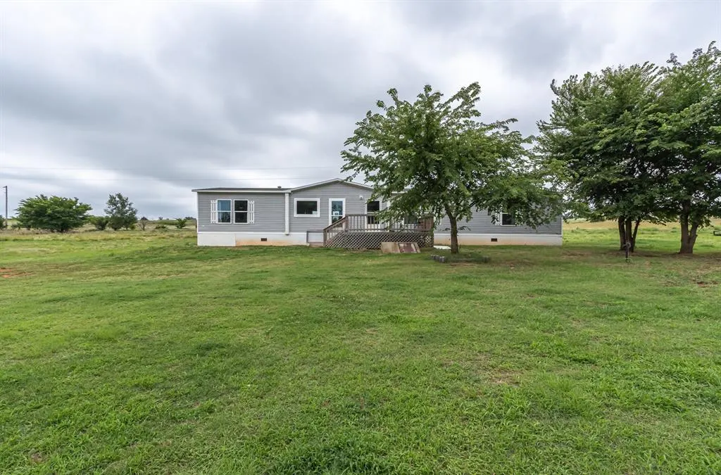 Photo 3 — 30037 County Road 1168, Minco, OK 73059