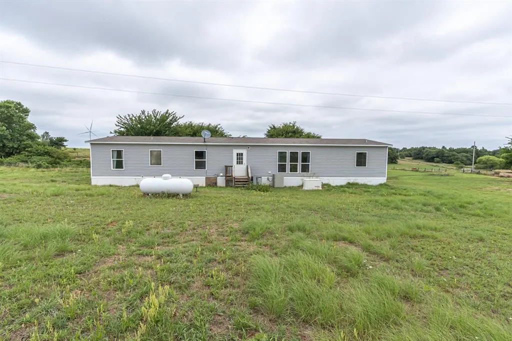 Photo 6 — 30037 County Road 1168, Minco, OK 73059