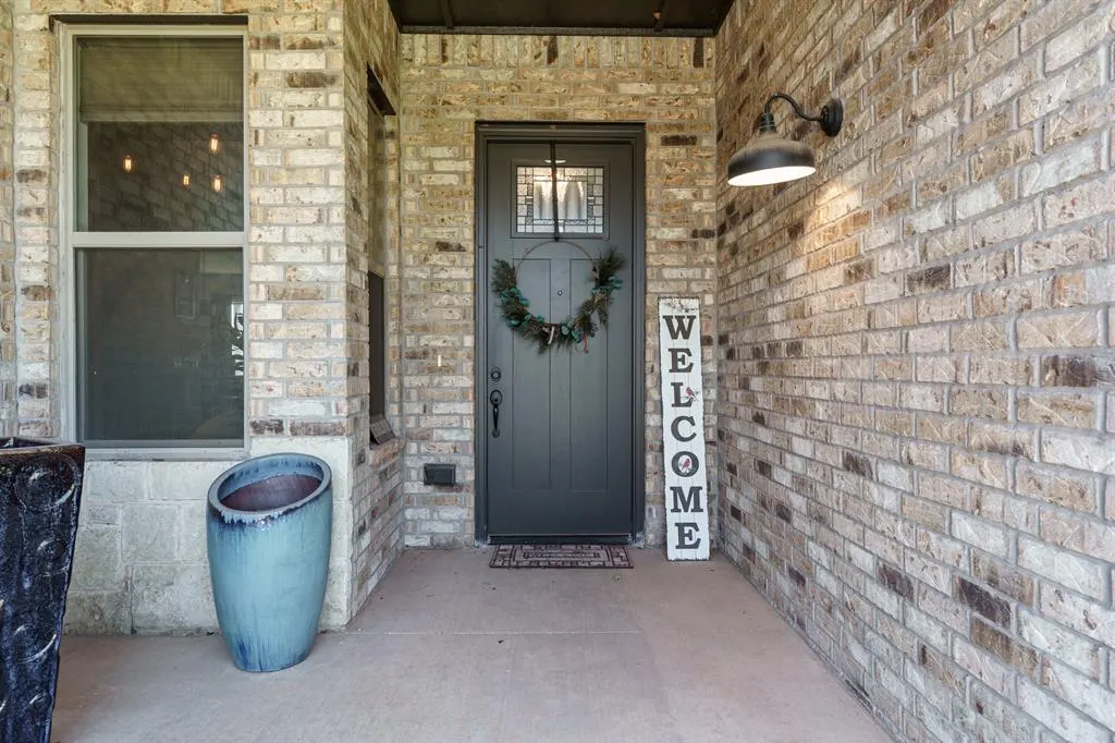 Photo 3 — 812 Fox Hollow Street, Norman, OK 73069