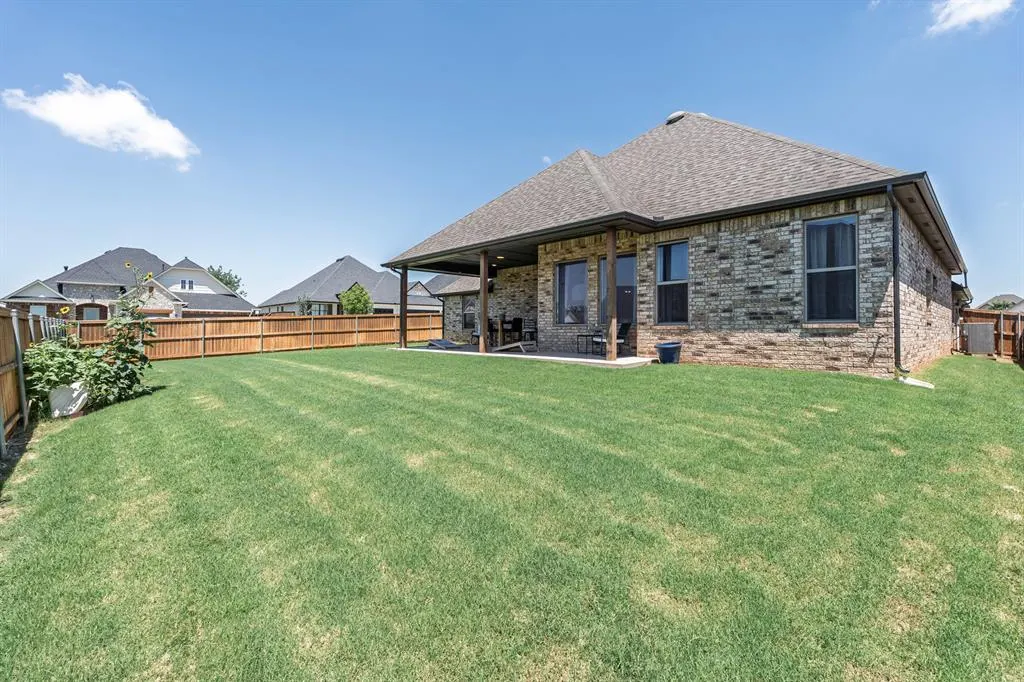 Photo 31 — 812 Fox Hollow Street, Norman, OK 73069