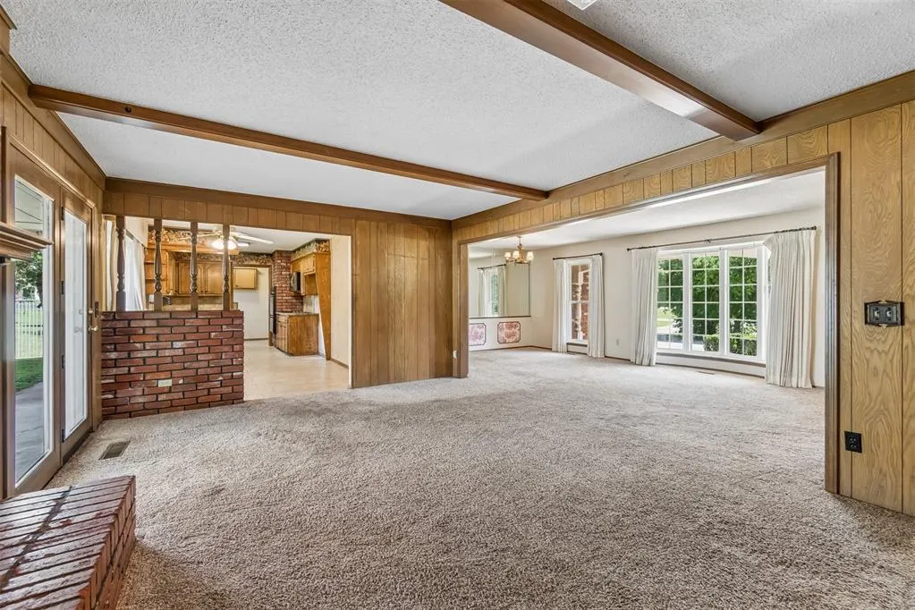 Photo 6 — 2909 Short Drive, Edmond, OK 73034