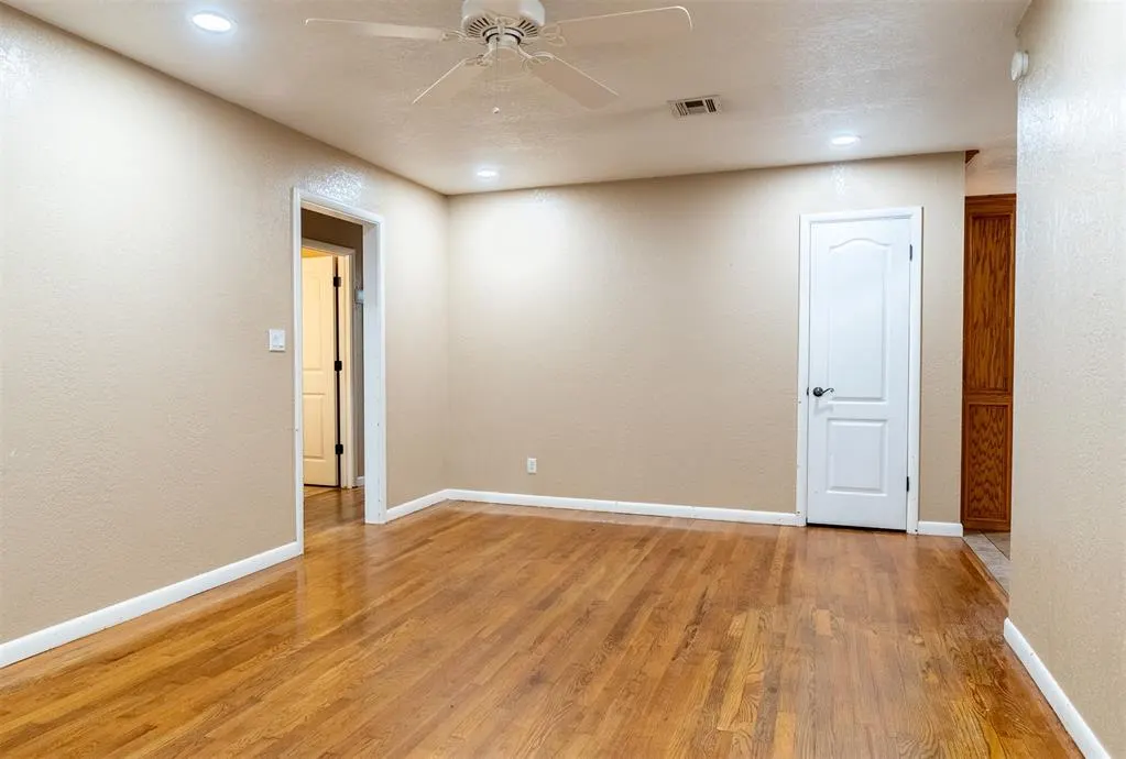 Photo 3 — 205 Chestnut Street, Pauls Valley, OK 73075