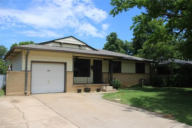 Photo 3 — 1418 Gannon Avenue, Enid, OK 73703