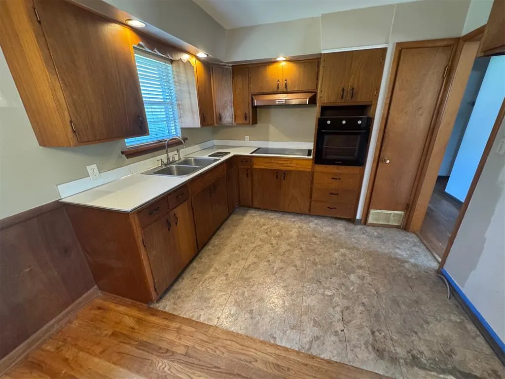 Photo 12 — 1418 Gannon Avenue, Enid, OK 73703