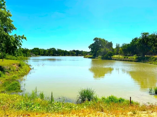 Photo 3 — 1543 TURKEY TRAIL, Crescent, OK 73028