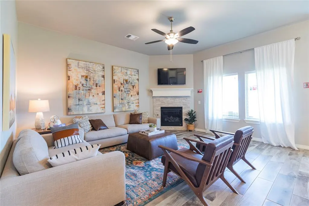 Photo 6 — 9108 NW 121st Terrace, Yukon, OK 73099