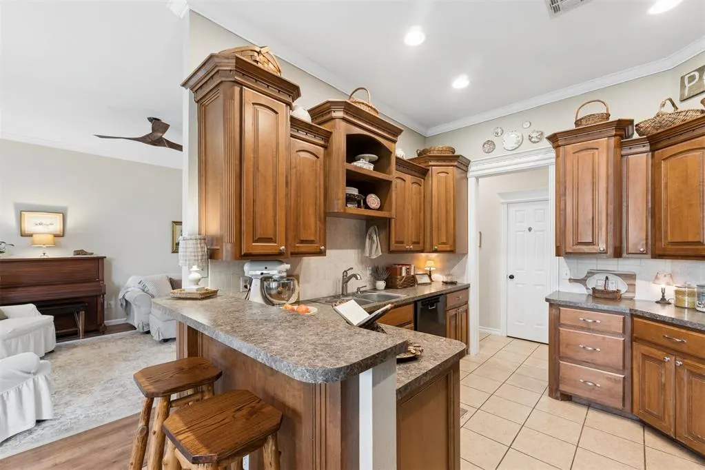 Photo 15 — 1621 Four Lakes Drive, Blanchard, OK 73010