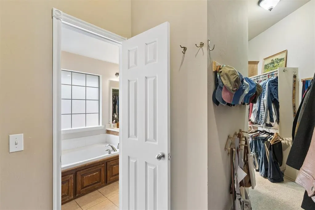 Photo 34 — 1621 Four Lakes Drive, Blanchard, OK 73010
