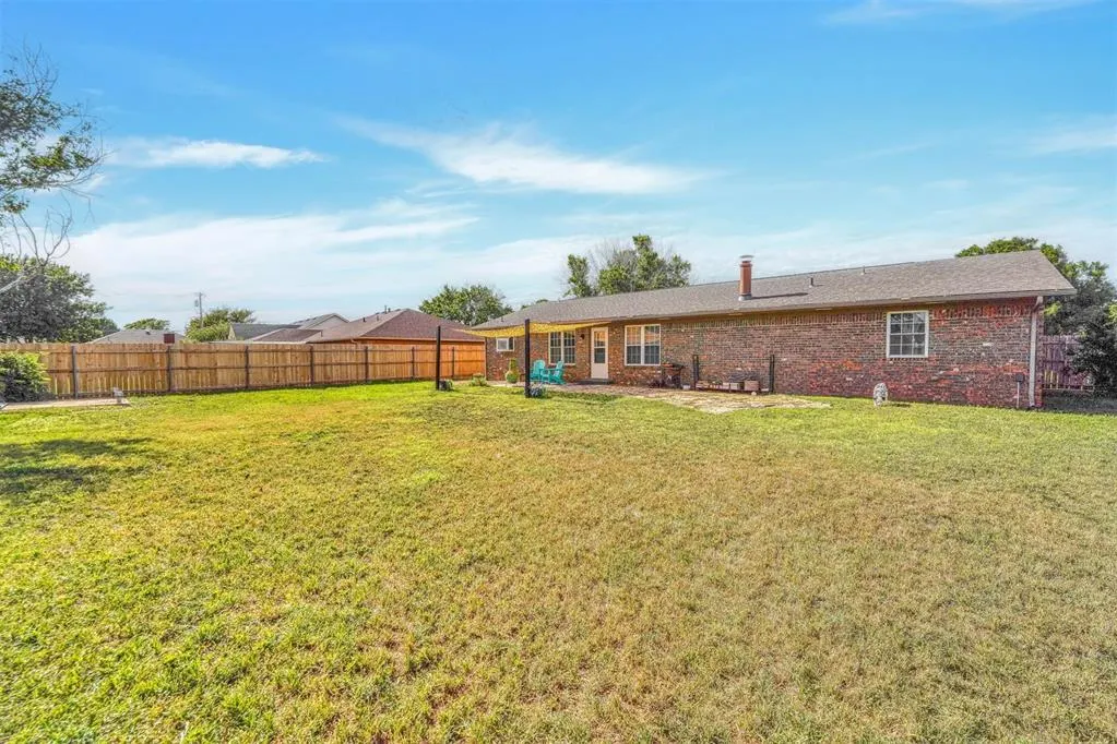 Photo 34 — 224 Quail Run N, Altus, OK 73521