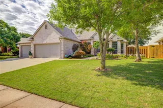 Sold home at 2916 Misty Ridge Drive