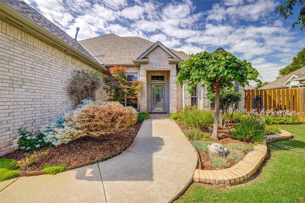 Photo 4 — 2916 Misty Ridge Drive, Norman, OK 73071