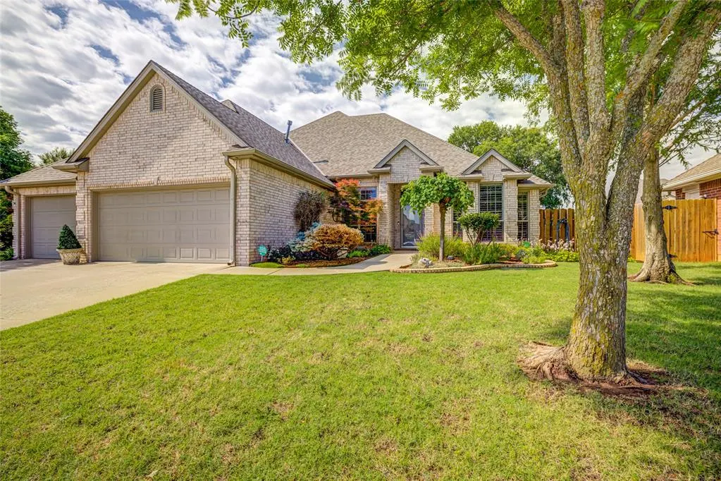 Photo 7 — 2916 Misty Ridge Drive, Norman, OK 73071