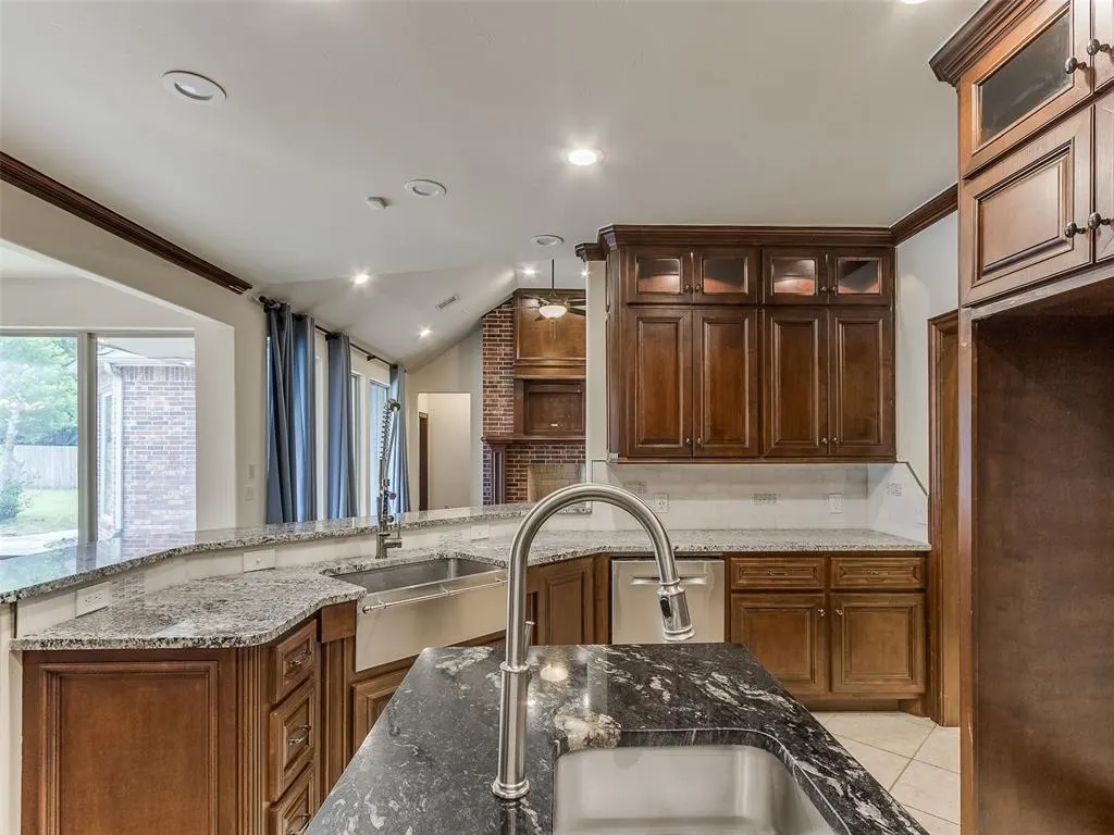 Photo 18 — 9818 Prosper Drive, Oklahoma City, OK 73151