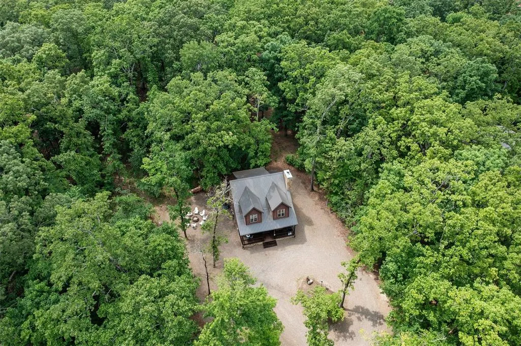 Photo 3 — 678 N State Highway 259a, Broken Bow, OK 74728