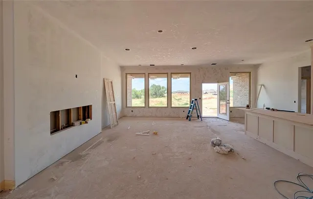Photo 4 — 704 Siena Springs Drive, Norman, OK 73071