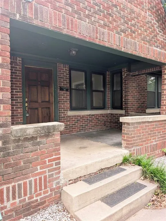 Photo 2 — 2207 NW 19th Street, Oklahoma City, OK 73107