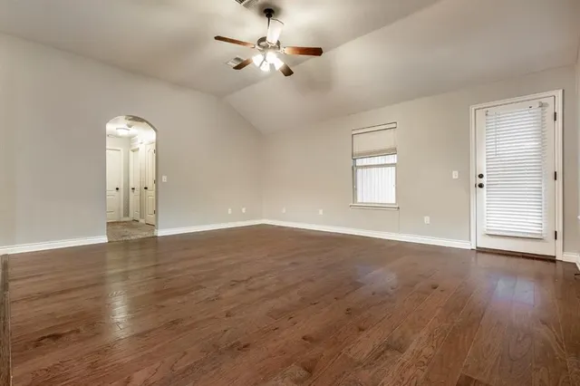 Photo 4 — 2609 NW 183rd Street, Edmond, OK 73012