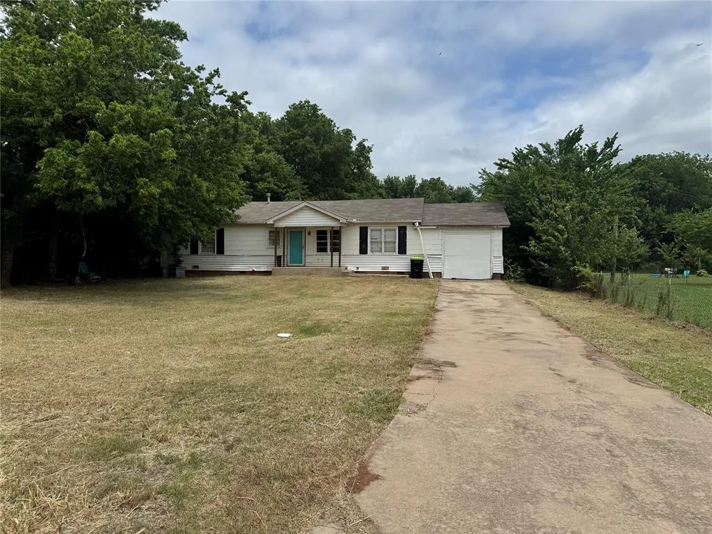 Front exterior — 107 W Juneau Street, Purcell, OK 73080