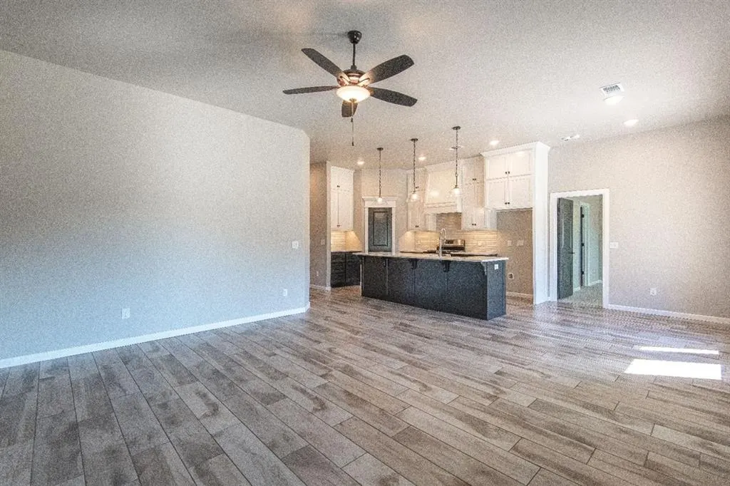 Photo 13 — 12101 Katie Ridge Road, Yukon, OK 73099