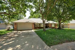 Sold home at 1412 Pine Oak Drive