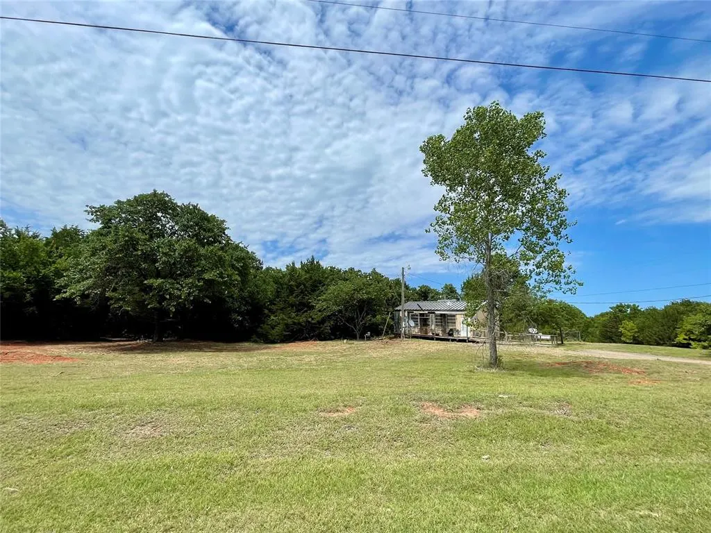 Front exterior — 9501 E Cedar Hills Estates, Noble, OK 73068