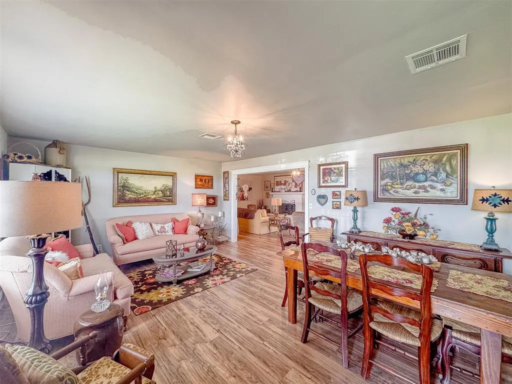 Photo 15 — 26252 Highway 19, Maysville, OK 73057