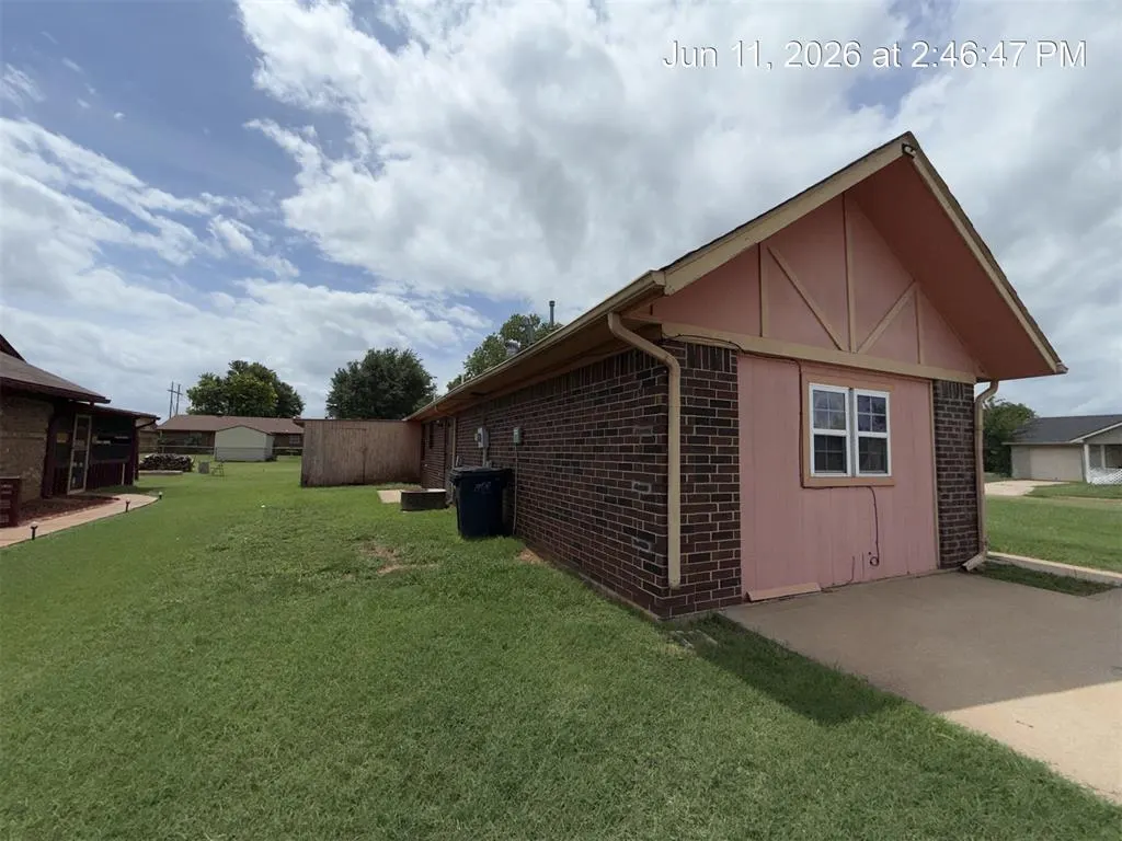 Photo 24 — 202 Redbud Drive, Anadarko, OK 73005