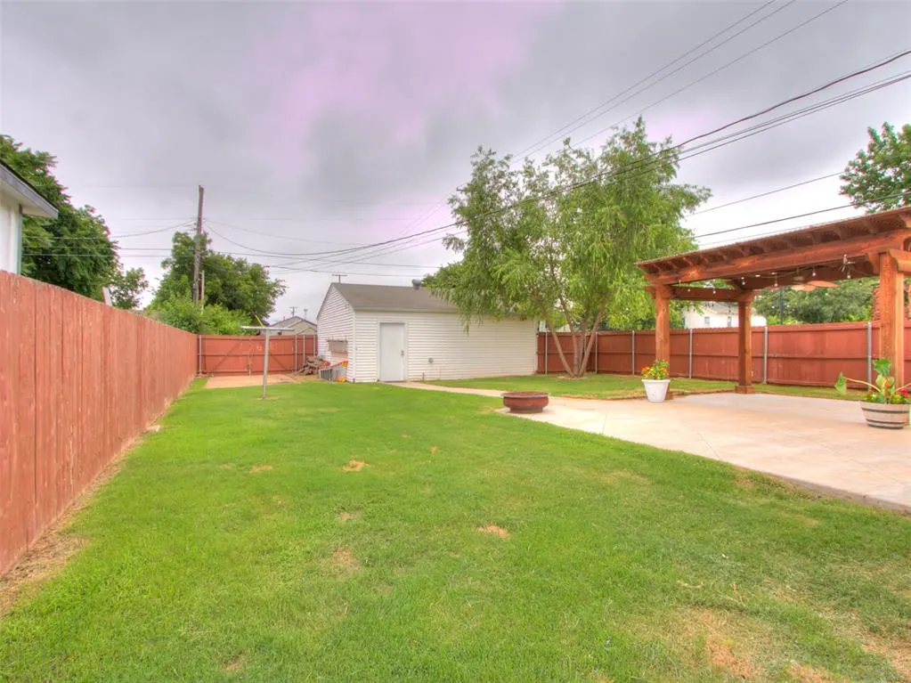 Photo 26 — 2244 NW 14th Street, Oklahoma City, OK 73107