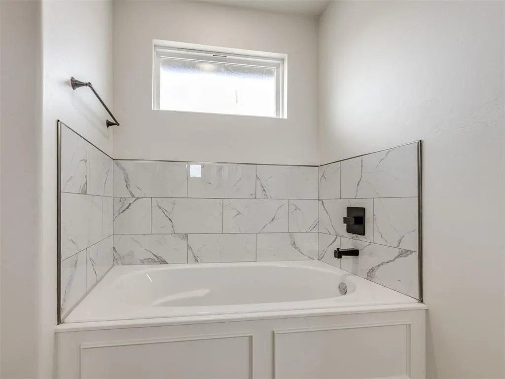 Photo 35 — 1321 Chisolm Trail Lane, Tuttle, OK 73089